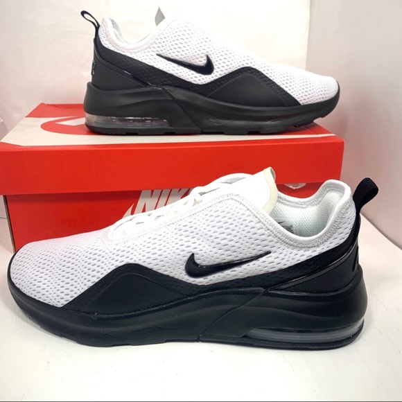 women's nike air max motion 2 black